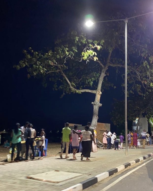 Min_TourismKE's tweet photo. The Mama Ngina Waterfront is now open! 
Visit the recreational facility free of charge even with parking!
It’s 💯% safe and secure with ample sitting space, as you get the breathtaking view of the ocean. Once in a while, you’ll get to see ships cruising by 😊
Fika Ujionee. https://t.co/alVTcIhup1