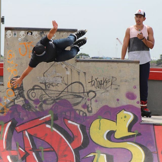 rollpanamapatin's tweet photo. Roller:
Daniel Groner (Ecuador)
@gronerdaniel

Fotógrafo:
José Moreno
@jj_photoshoots

#RollerFreestyleParkSeries OPEN 2019
#RankingNacionalAPP https://t.co/CWFvHo1Oiq
