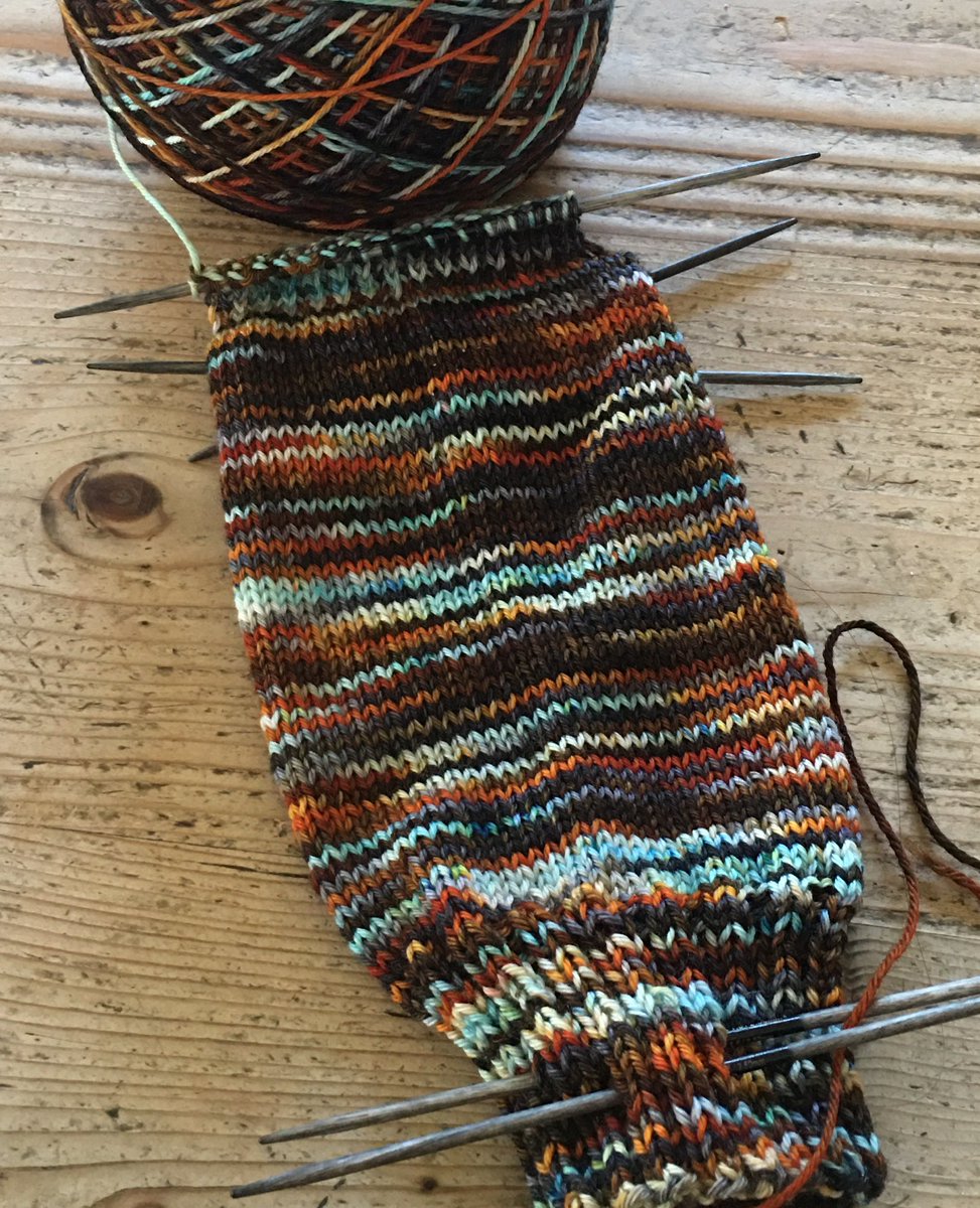 LibraryMelissa's tweet image. No cooking for me this Christmas, so I’ve knitted half a sock. 🧶
.
 #cartrip #sittingaround #knitting