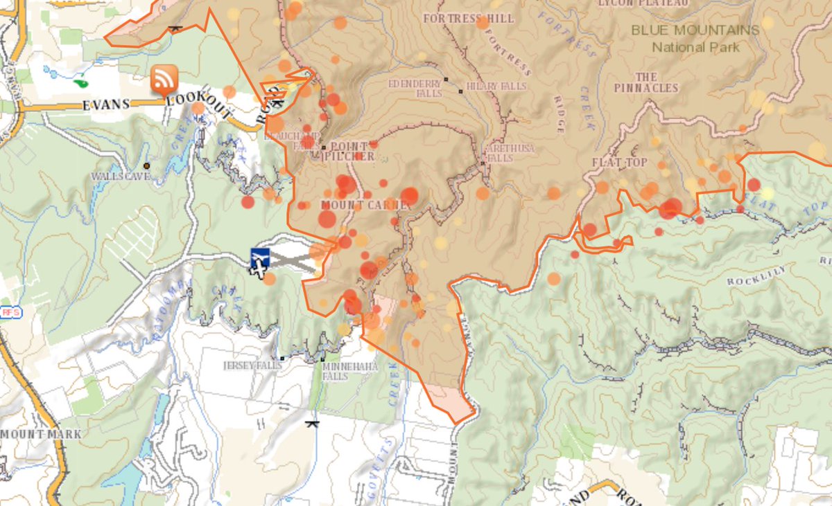 garigalAnj's tweet photo. @JonDeeOz Glad the people of Katoomba are safer but sad for any wildlife trapped between the back burn and the main Grose Valley fire. 🙂🙂 ☹️
Hope your air quality improves soon #BlueMountainsFire https://t.co/xm3CLPmOP5