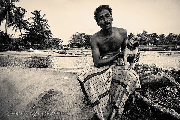 JohnWilsonPhoto's tweet photo. 15 years ago I was one of the first photo journos on the ground in Sri Lanka to report on the boxing day Tsunami devastation #photojournalism #Tsunami  https://t.co/7uXoIMi4G7 https://t.co/ekINSHq2ij