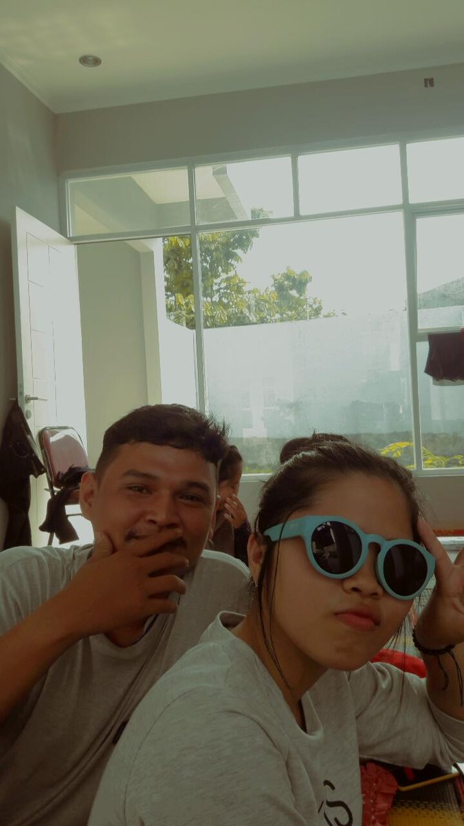 gerchanov's tweet photo. Pose tengil. Bye, bye kewarisan perdata~ https://t.co/fGotTkr440