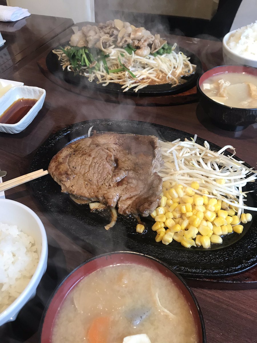 鈴木信行 葛飾区から外国人生活保護廃止 On Twitter お昼過ぎに新小岩のウッチーズに行きました 迷ったけど ここではやはりステーキだよね 新小岩公園の和楽亭は5日から始まりなので 年初の幹事会には間に合わなかった