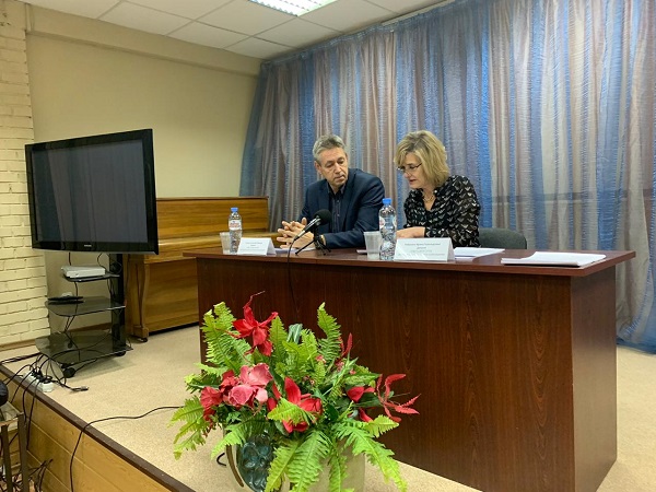 Жители одобрили проект Устава муниципального округа Сокольники
#Советдепутатов, #Сокольники, #ЕвгенийЕвстратов, #ИринаРябинина, #Устав, #Публичныеслушания, #СМОМ

Подробнее: vk.com/sokolniki_vao?…