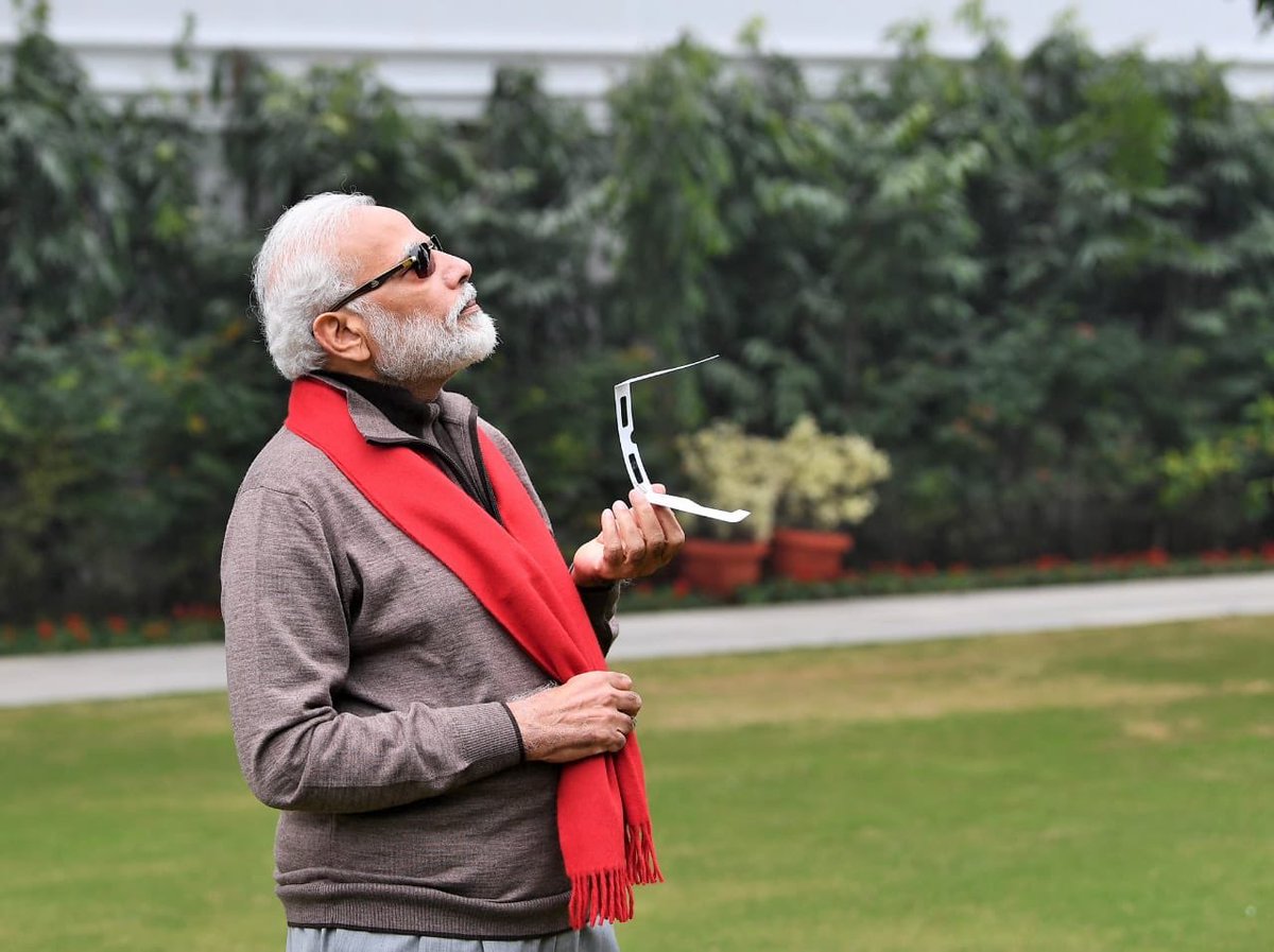 HRH4BJP's tweet photo. तुम खबरदार रहो ए देश विरोधी
दिल्ली जीतने आ रहें हैं नरेंद्र मोदी
@hansrajhansHRH @narendramodi @BJP4Delhi @BJP4India @BJP4India https://t.co/9sNjqmEmS5
