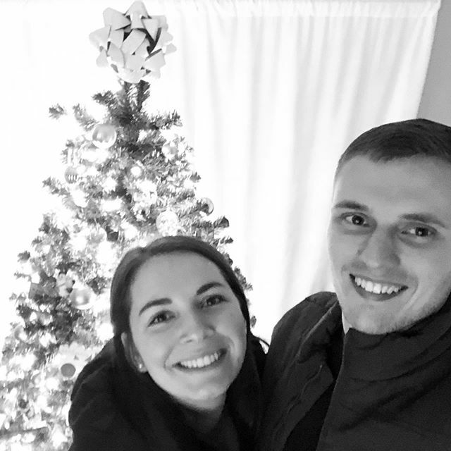 gracie464's tweet photo. Merry Christmas!! First Christmas as a married couple! 😆😆
What a whirlwind!!! Loved it tho!! #tired #alliwantforchristmasisyou 
#blackandwhite https://t.co/vKpV8zDtNq https://t.co/FxXXwFwh3o