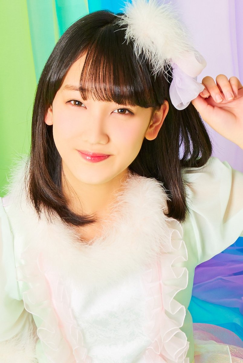 春日かなこさんです。 Her name is Kanako kasuga. She is active in