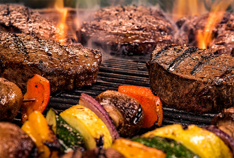 Howecorp's tweet image. Education and transparency led meat and seafood trends in 2019: ow.ly/aPtm50xGigC 
#meatcounter #seafood #Howeice