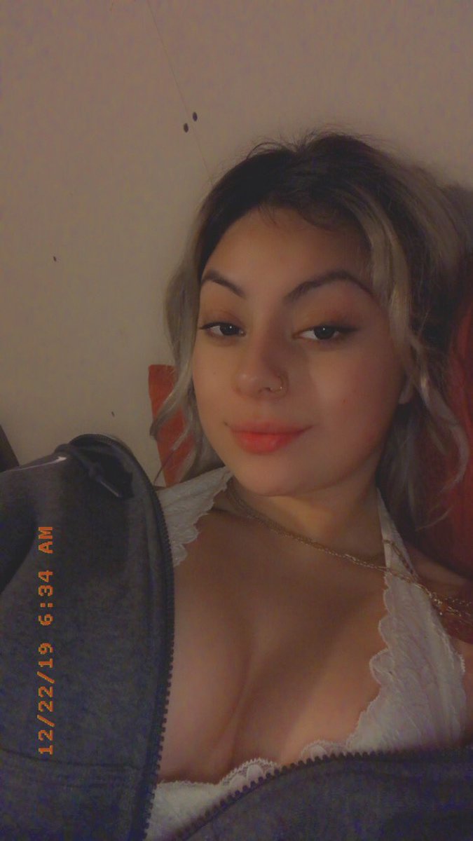 suganipps's tweet photo. Barefaced cutie #sugarbaby #sugardaddy #findom https://t.co/vs0bleKV1b