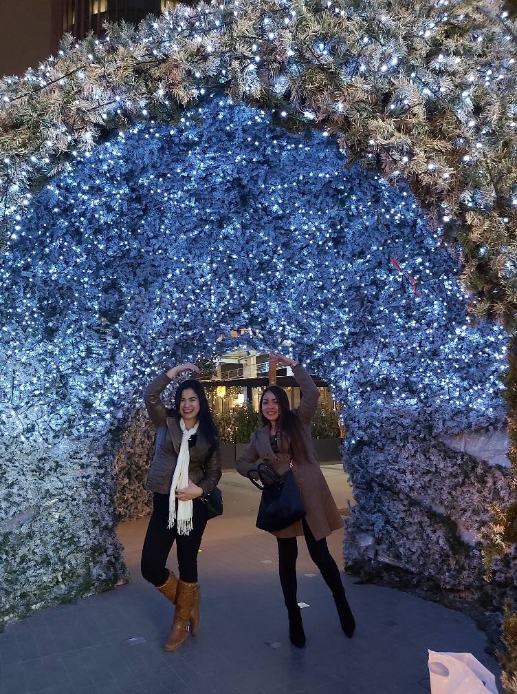 ArianeJersey's tweet photo. Spending Christmas Day @TheBoulevard https://t.co/KjiPzRwLUR