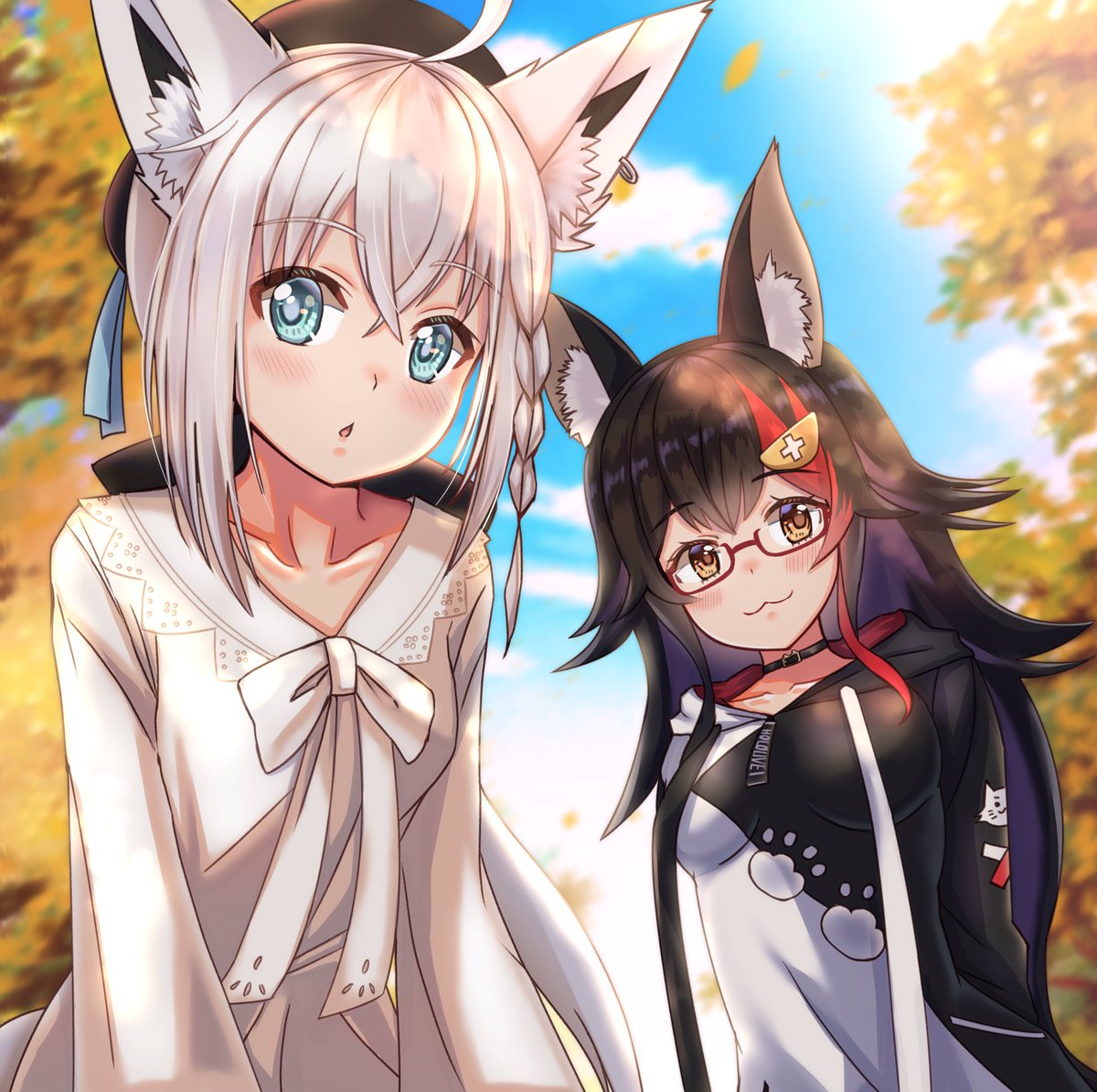 ookami mio ,shirakami fubuki multiple girls 2girls animal ears wolf ears glasses fox ears black hair  illustration images