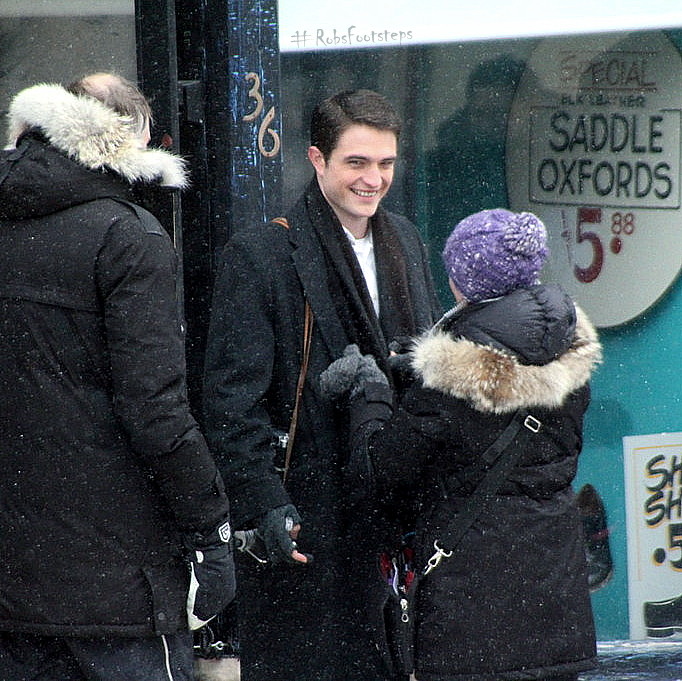 RobsFootsteps's tweet photo. #antoncorbijn (director, LIFE 2015): "I think #RobertPattinson is a very good actor. I think he beats himself up a lot because he never thinks he’s good enough but he really is. He’s very intuitive and instinctive. He’s also an incredibly nice man." #everybodylovesrob https://t.co/0Y9e7WWrGv