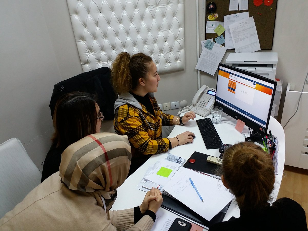yildirimdyned's tweet photo. Atatürk Anaokulu öğretmenlerimizle yaptığımız eTwinning toplantısından   bir kare @yildirimilcemem https://t.co/QSAKPUTln7