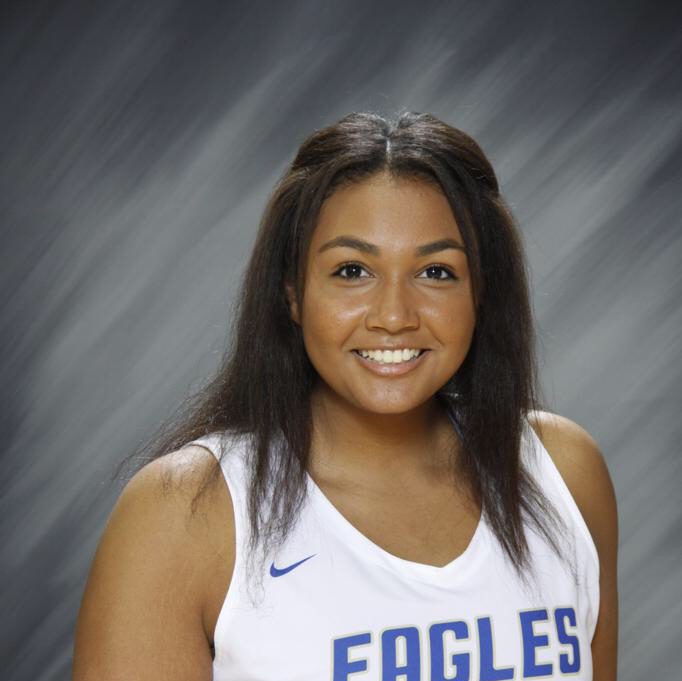 WorldExposureWB's tweet image. Game Day!

#StillAvailable  2020 @jcewell531 is playing in the San Diego Holiday Classic. 

Player Profile: worldexposurereport.com/jocelynewell

#WorldExposureMember