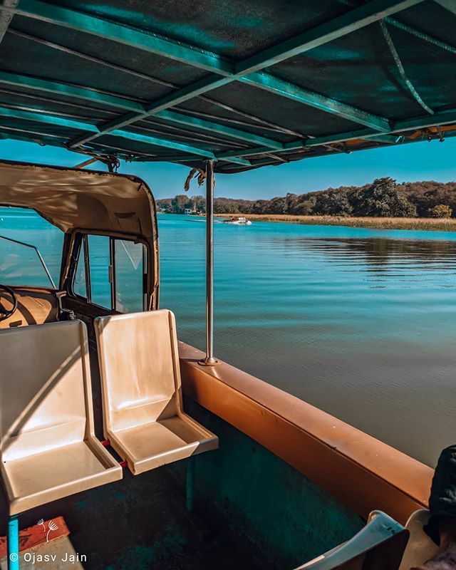 awesome_oj's tweet image. A ride worth falling for!😍
.
(RN7 PRO, GCam)
#MobilePhotography .
#minitable #vehiclewraps #confederateflag #boatlife⚓️ #boatbuilding #ocean🌊 #dragonflag #vehicledesign #flagstone #boatingseason #Sunglasses👓 #boatinglifestyle #gondolatok #yachttender #canal9 #swimwearshop  #…