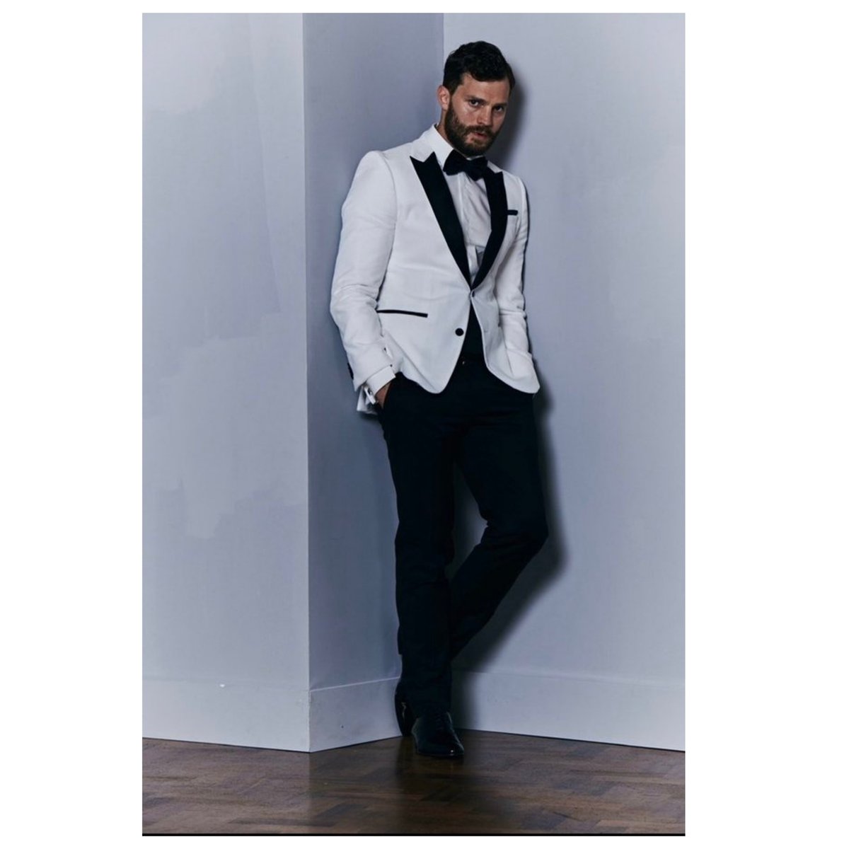 BFab634's tweet photo. New/Old #JamieDornan pour @HUGOBOSS #TheScentAbsolute
📸 Via @jpmd_est1982 https://t.co/TrUiZUOeDD