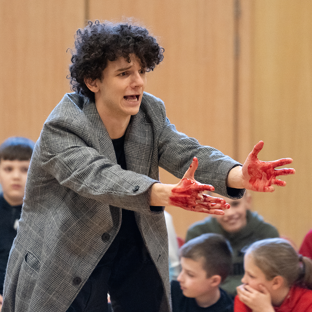 NPtheatre's tweet photo. Collabs &amp; generous support from trusts &amp; foundations have helped our ambitious &amp; diverse work reach audiences in new places from schools, to coastal communities, village halls, theatres, arts centres and our first West End Transfer.
Sally Anne Tye, Executive Director #NP12Days https://t.co/tGnUIUMQAT