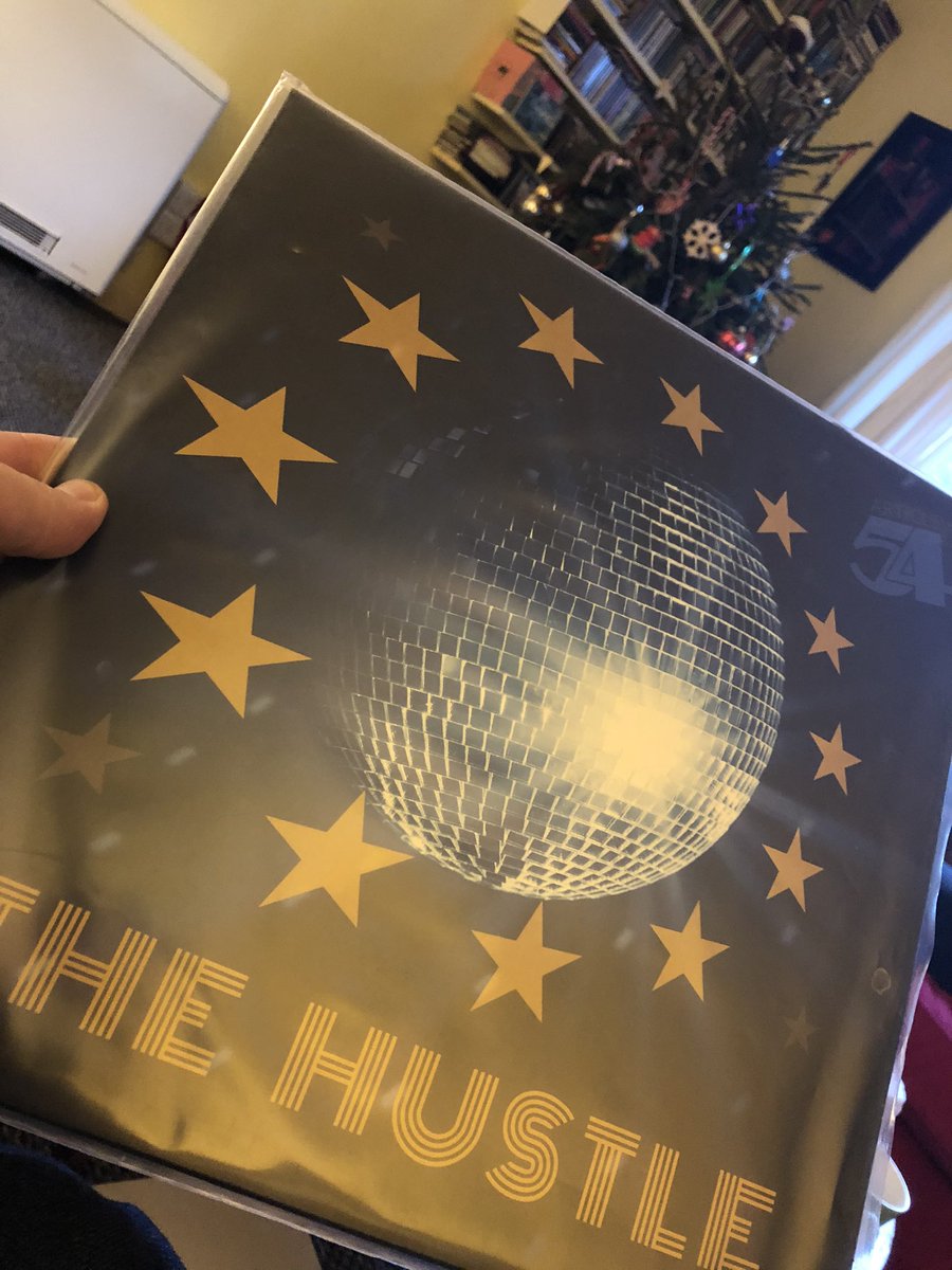ankstmusik's tweet photo. For thefirst time ever I am laughing ( and dancing) about #brexit x genius @rhodri #athrylith #disco Nadolig Llawen x #backstop https://t.co/zmsfIG5ylt