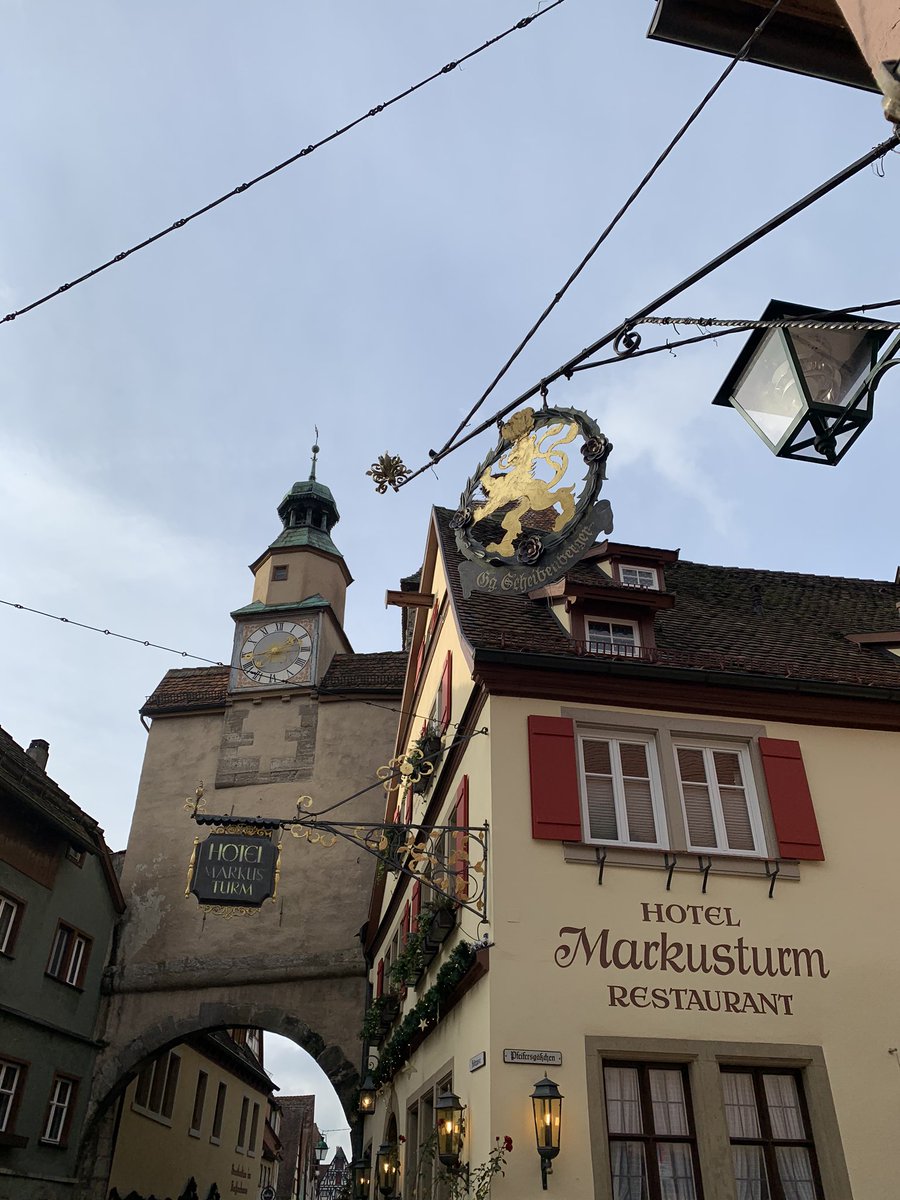 Pinokyo‘nun kasabasindan selamlar. Ayni zamanda Noel Köyü... #RothenburgobderTauber