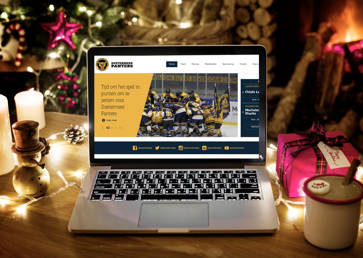 Whooaaaa! Vanochtend onder de kerstboom! Een nieuwe website! Bekijk het snel op zoetermeerpanters.nl | Bedankt 🎅🏿 (John Kolen &amp; <a href="/spekgladcom/">SPEKGLAD</a> ) #goblue #website #ijshockey #zoetermeer
