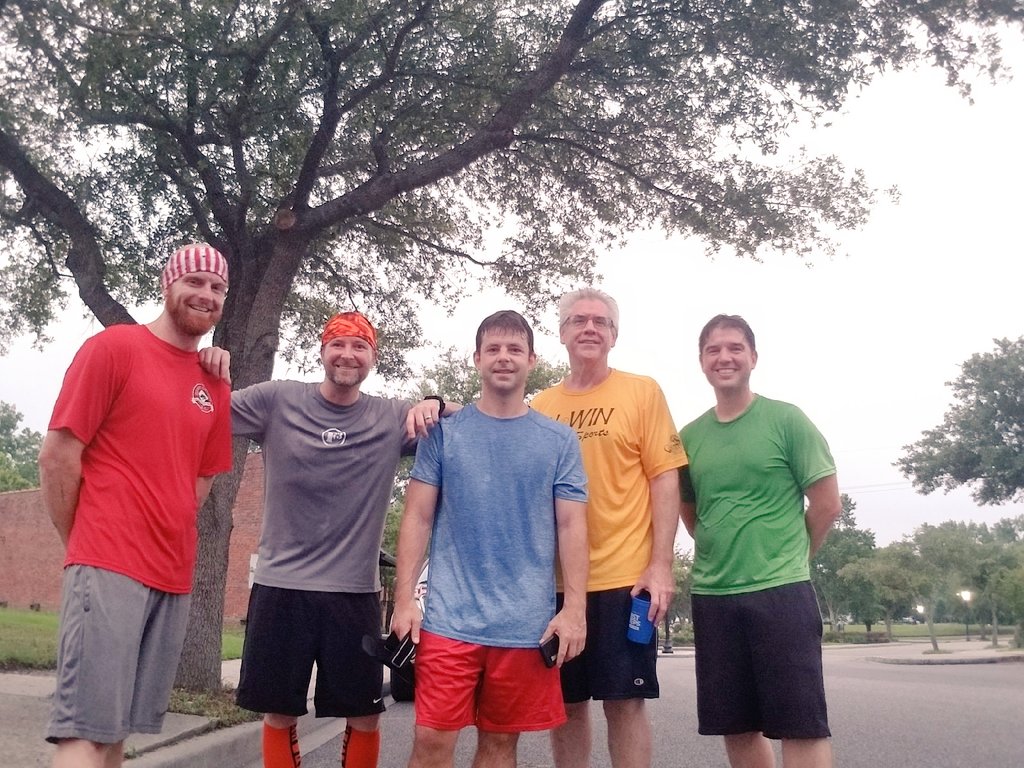 F3Republic's tweet image. Friday Q:

#Hasselhoff- Conway Run Group 
(515am- Under the Watertower)

#Mumblechatter #5k #ThrowbackThursday

EH an FNG!