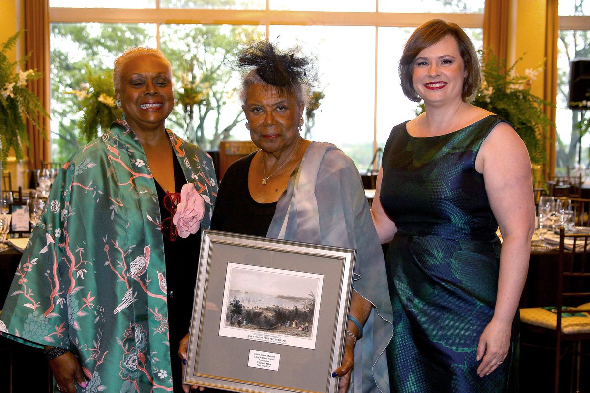 SIMuseum's tweet photo. Highlight from 2019! 

The Museum's annual gala in May honored Virginia Allen, the Impractical Jokers &amp; Daniel Green of truTV, and Janice GiacaloneStoffers &amp; Charles Stoffers for their philanthropy &amp; commitment to the community. #StatenIslandMuseum #SIMuseum #Bestof2019 https://t.co/Pyo3zN4Ra2