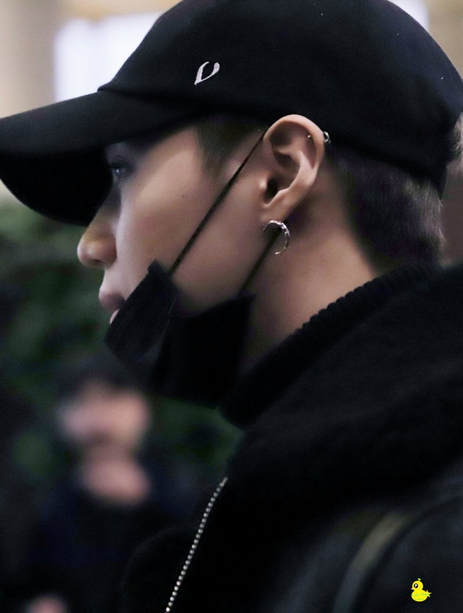 Nao テミン ピアスかえたんだね Moon 素敵だね Taemin 태민 이태민 Shinee 샤이니 画面お借りしました