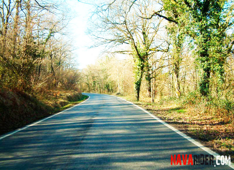 NavaRider (@navarider) on Twitter photo 🏍🚗 Ruta El Bebé (171) | Rodamos por el #norte de #Navarra, con #robledables, #prados y #caseríos de la característica arquitectura rural de la zona.
navarider.com
❇️ Proyecto de: @TurismoNavarra | <a href="/hostnavarra/">AEHN Hostelería Navarra</a> | <a href="/GerardMotorutas/">Gerard</a>
♦️Subvencionado por <a href="/gob_na/">Gobierno de Navarra</a> 🏍🚗 Ruta El Bebé (171) | Rodamos por el #norte de #Navarra, con #robledables, #prados y #caseríos de la característica arquitectura rural de la zona.
navarider.com
❇️ Proyecto de: @TurismoNavarra | <a href="/hostnavarra/">AEHN Hostelería Navarra</a> | <a href="/GerardMotorutas/">Gerard</a>
♦️Subvencionado por <a href="/gob_na/">Gobierno de Navarra</a>