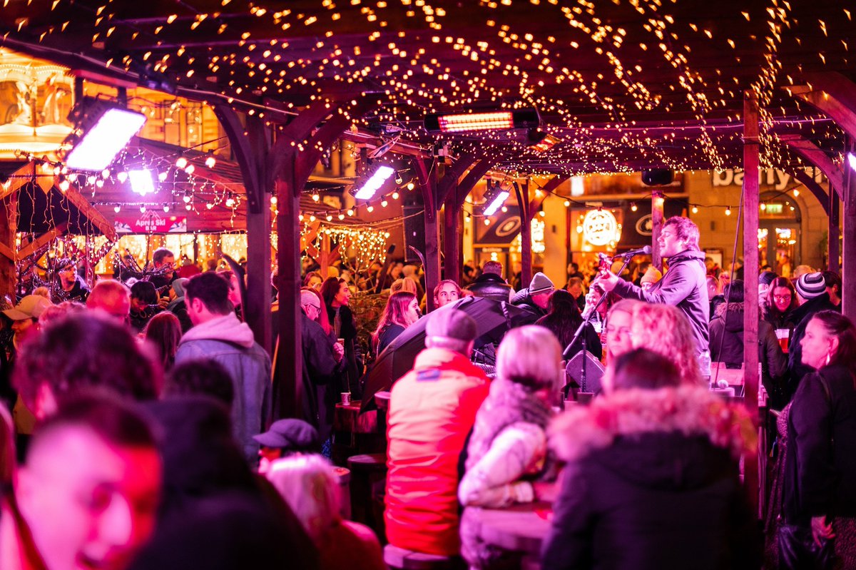 We hope you've all had an amazing Christmas! Who’s ready to party info the new year with us? Don’t forget our Apres Ski Bar is open right up to NYE!