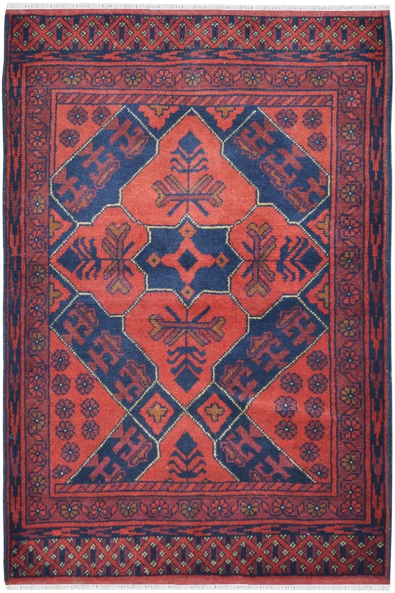 Thread about carpets in the Persianate world (Afghanistan, Central Asia, Iran and by extension the Indian Subcontinent).