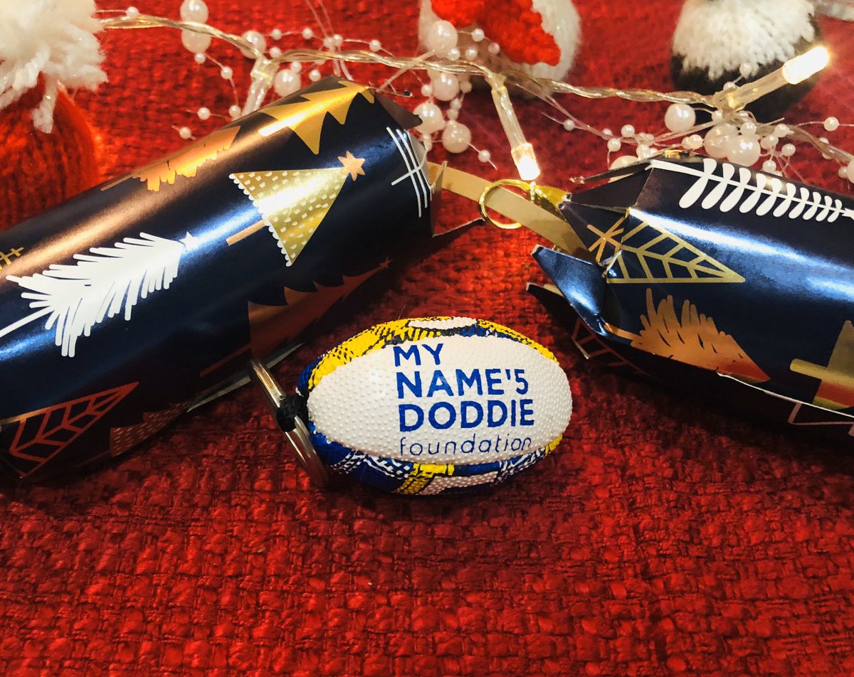 jennymax89's tweet photo. Merry Christmas everyone!
Celebrating all things that make us smile ππ₯°π€©β€οΈ
#mndoddie #crackingcrackerpressie #makingmemories #mndwarrior #sweeneystrong
@davesween @Chambers_Max2 @MNDoddie5 @MNDScotland https://t.co/Ssi0JayNgC
