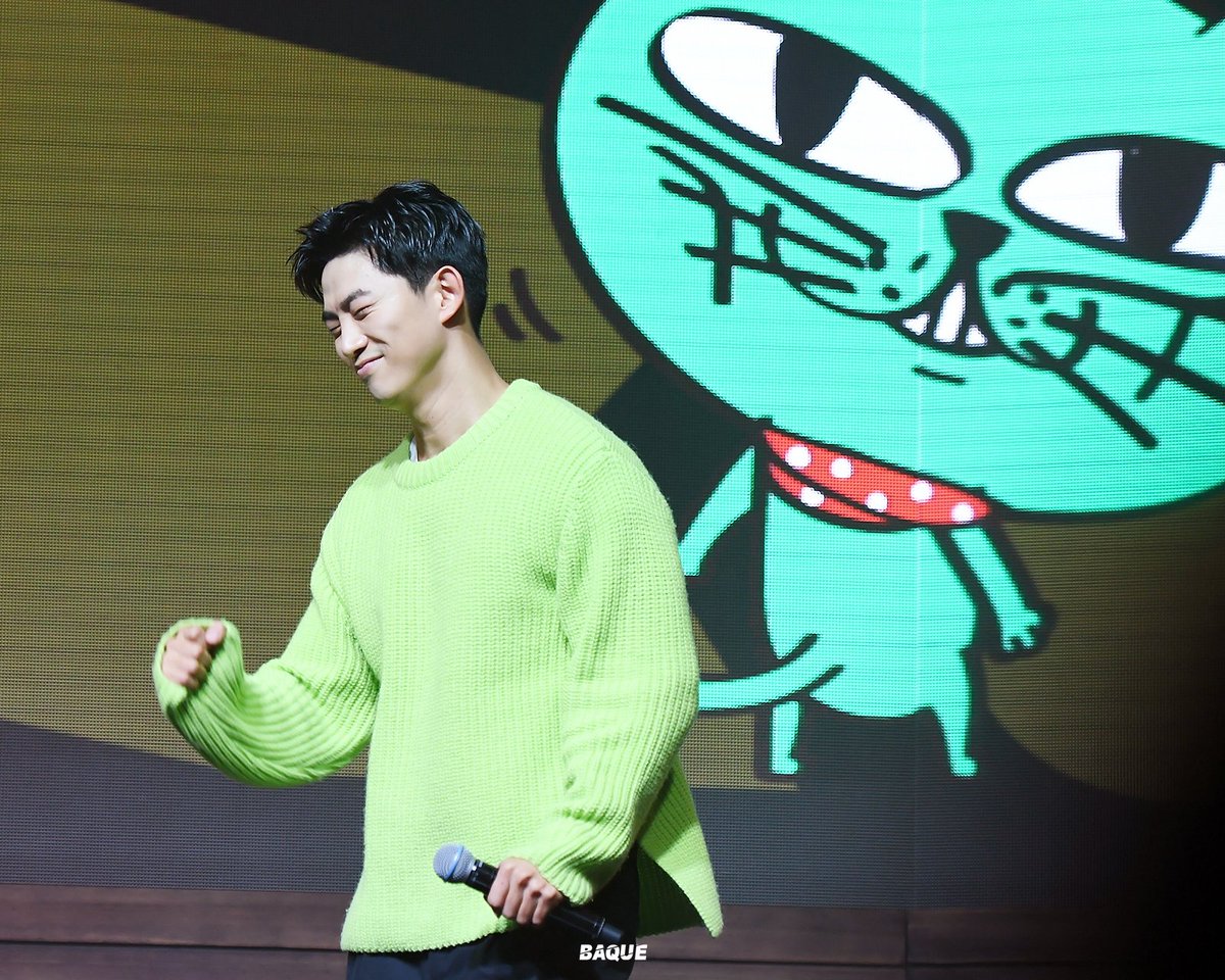 뒤에 옥캣이랑 너무 찰떡!!💚💚뀌엽!!
#택연 #옥택연 #TAECYEON