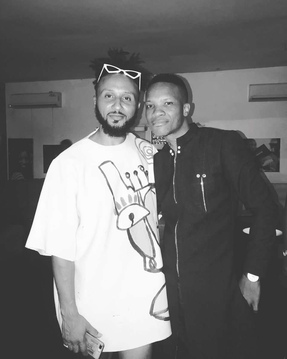 ReynoldsTGM's tweet photo. @wanlov is, without a doubt, one the very best creatives on planet earth 🌍 #facts #truemusician #greatness 💫✊🇬🇭🏆 Wanlov The Kubolor x Reynolds The Gentleman 😅 https://t.co/lWVbW4mff0