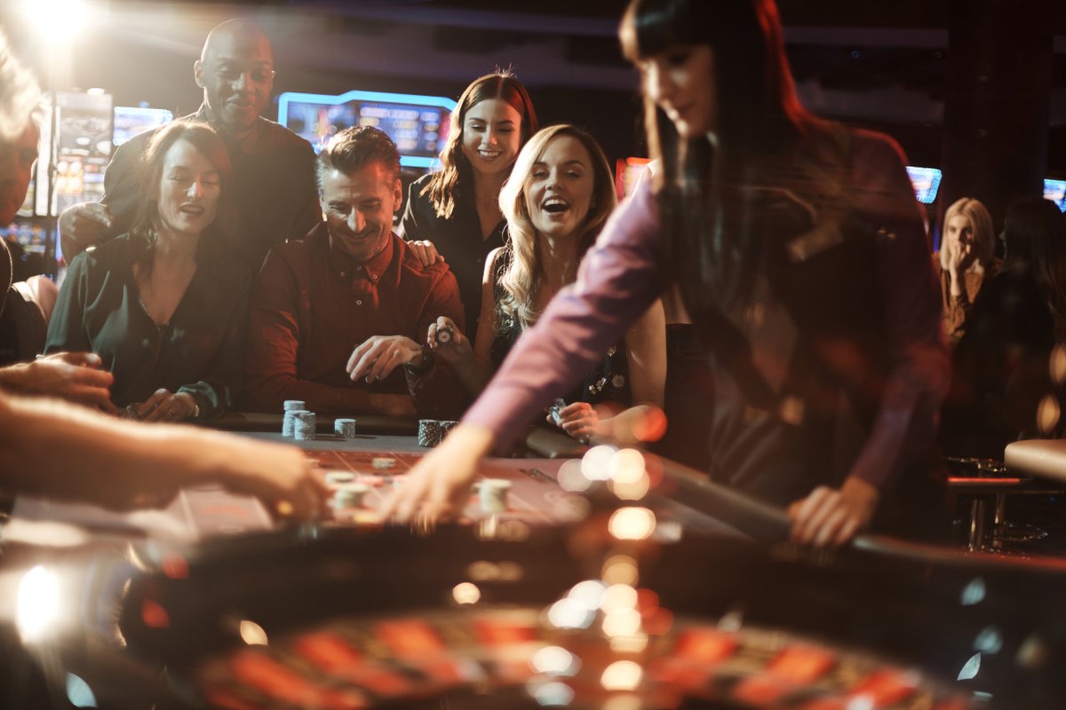 We're back open and ready to continue the Christmas celebrations! 

Along with all your favourite casino games we have great food, drinks and a DJ til late 🎲🍸🎵