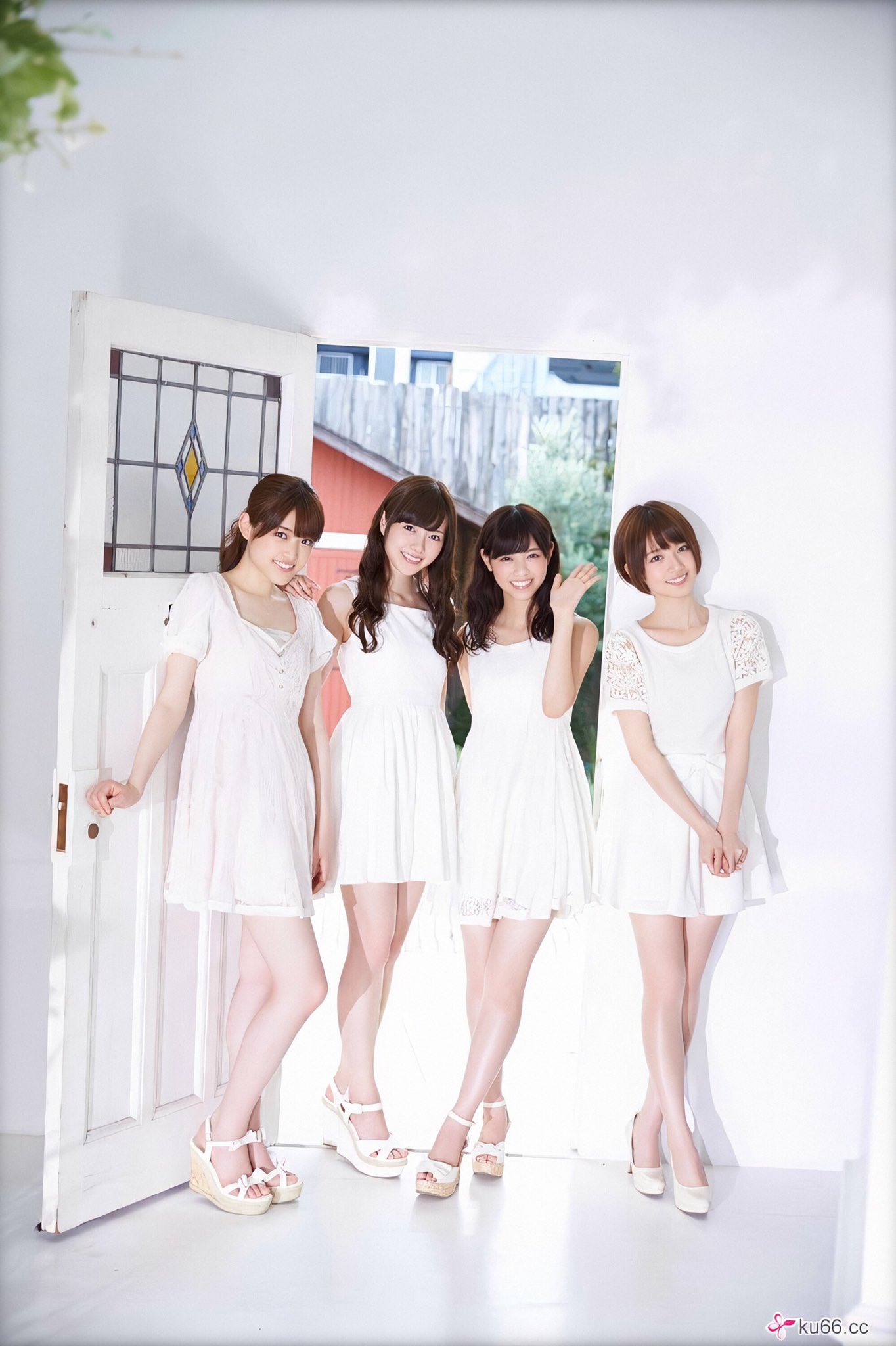 少年サンデー/西野七瀬、橋本奈々未、白石麻衣、松村沙友理(2014.10.22) PB on X: 