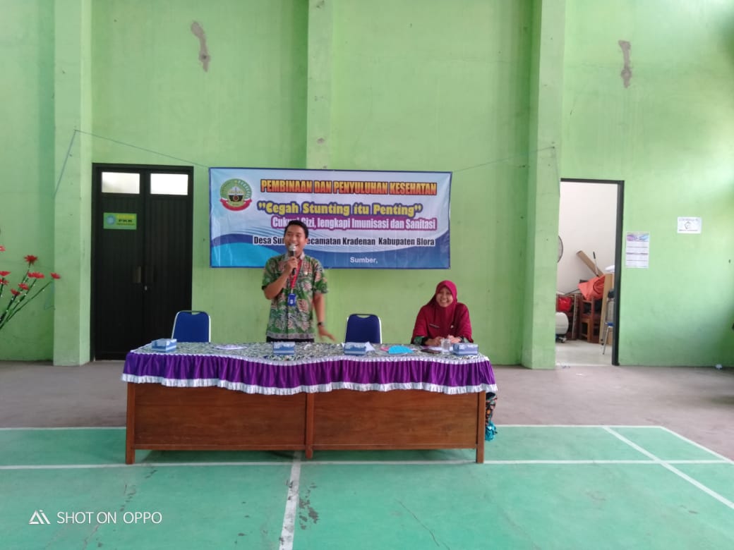 #TerusBergerak hari ini Pemdes melaksanakan kegiatan dalam rangka menekan angka stunting dengan pembinaan dan penyuluhan kesehatan "cegah stunting itu penting" cukup gizi lengkapi imunisasi dan sanitasi <a href="/ganjarpranowo/">Ganjar Pranowo</a> <a href="/AriefRohman_838/">BUPATI BLORA</a> @PKKBlora @ArisSus95470842 <a href="/info_kradenan/">Kradenan, Blora</a>