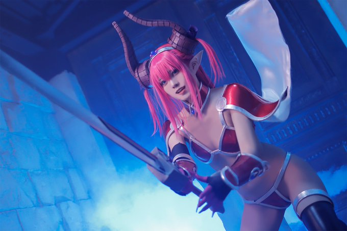 Twitterのコスプレ画像35