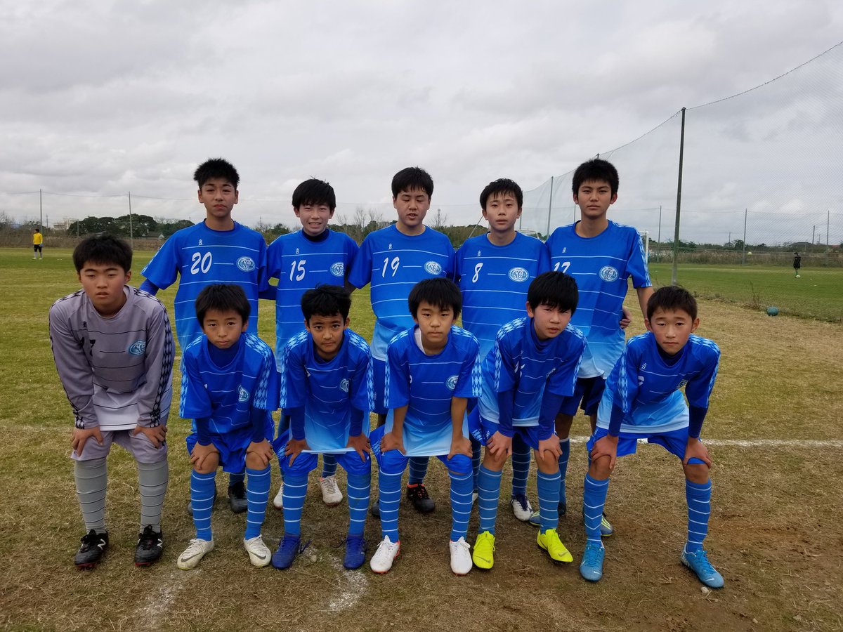 isca_info's tweet photo. Blue Lagoon U-15
関東遠征1日目終了
逞しさ💪ちょいup⤴️かな⁉️
#BlueLagoon
#U15
#COPALESTE
#地元では味わえない経験
#チームの道標
#目指すべき場所
#夏は惨敗だったが
#得点&amp;勝利
#インフル&amp;怪我人���出なのに😅
#成長していく選手たち✨
#明日はもっと🔥もっと🔥🔥
#突き抜けろ👊
#感謝とRESPECT https://t.co/FMoF1zI0Lt