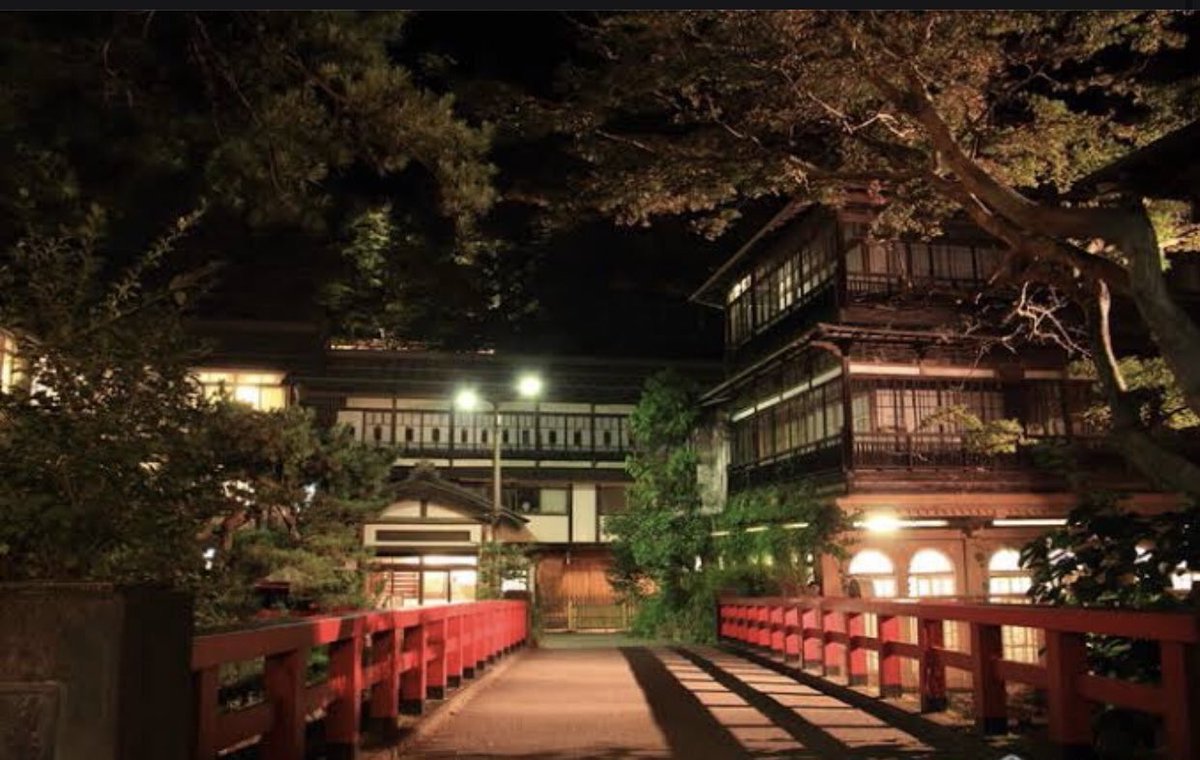 yeskiri's tweet photo. 千と千尋の神隠しのモデルとなった群馬県の四万温泉まじで行ってみたい https://t.co/SDpFuy5jx8