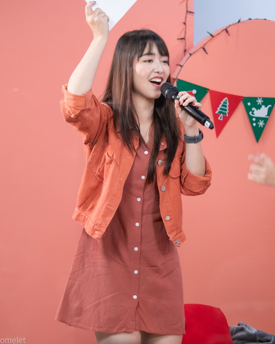 omelet48's tweet photo. ถะถะถะ ถูกต้องนะคร้าบ
#JaneBNK48 #BNK48 https://t.co/j2ipk5LuVc