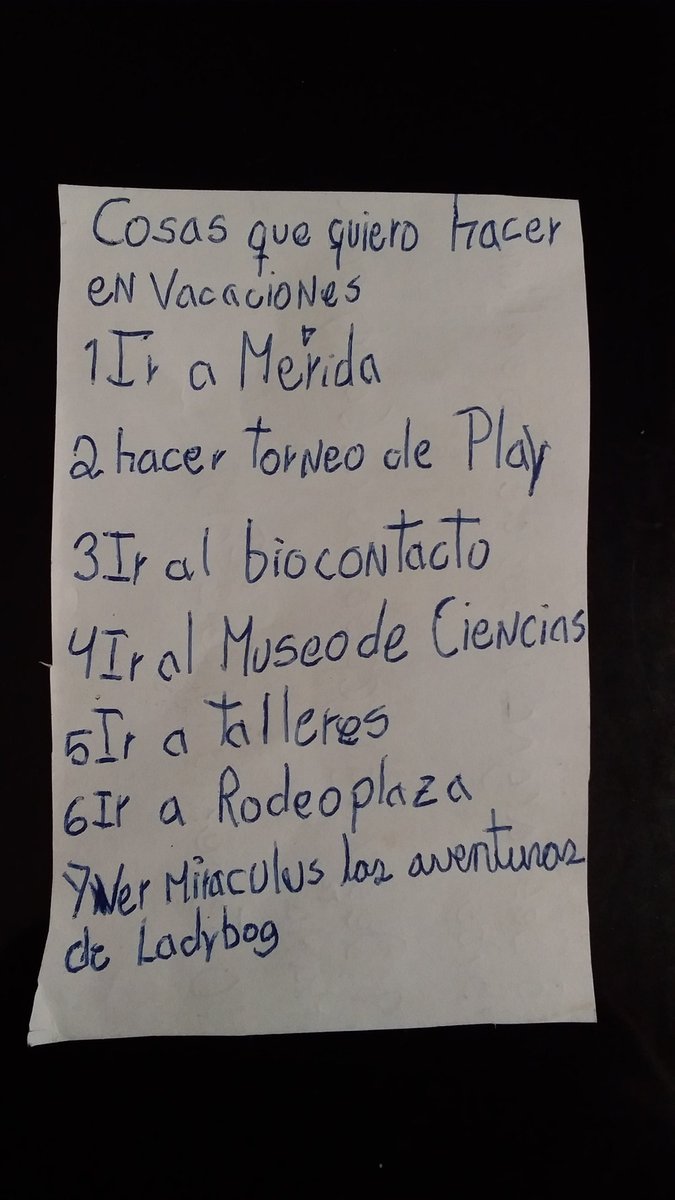 vanessa contreras tweet media