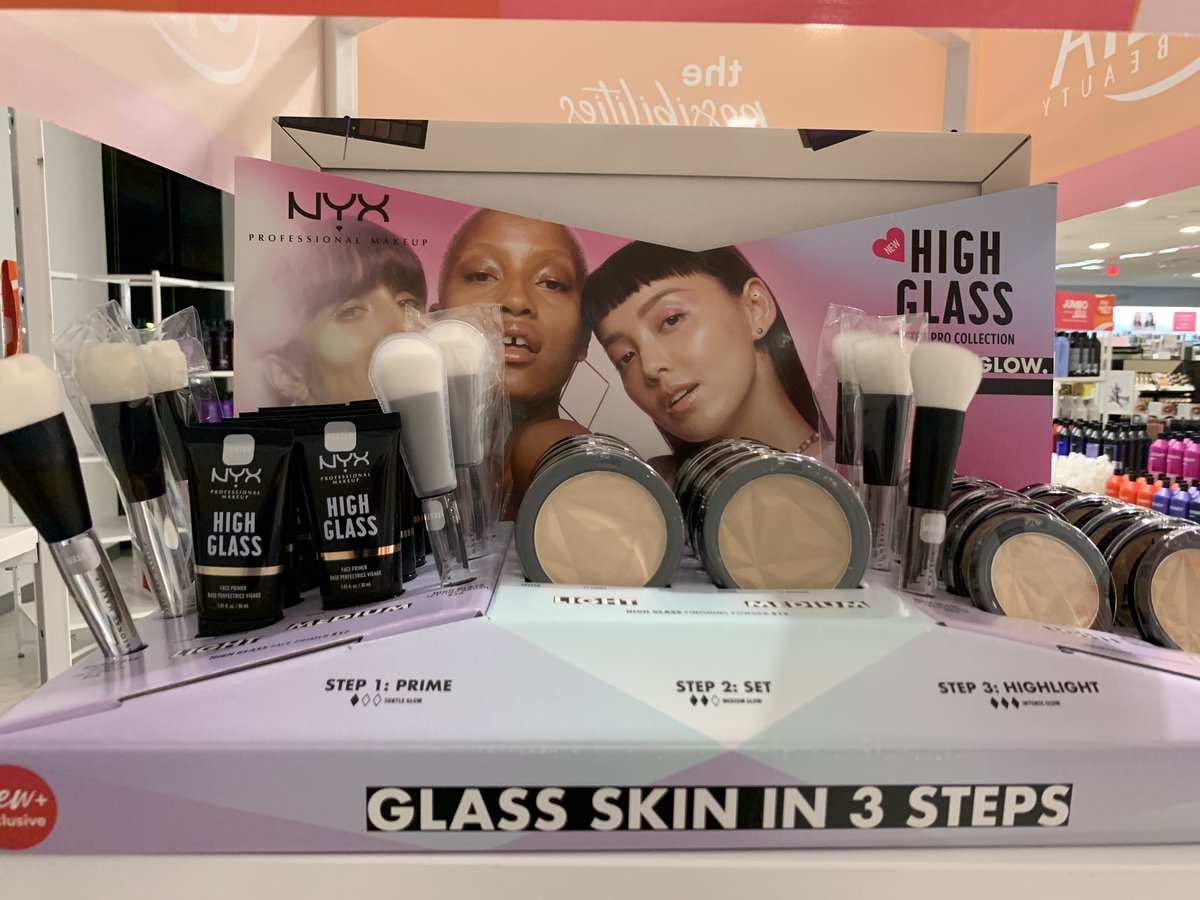 ChristopherJmua's tweet photo. A great day stocking at @ultabeauty Sooo excited for the @NyxCosmetics #HighGlass Collection and #BornToGlow Concealers!!! https://t.co/28mlgFqRwg