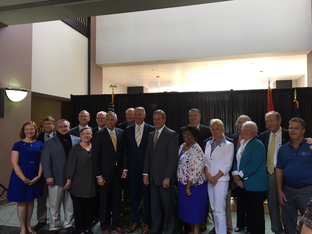 ETSUPrez's tweet photo. In 2019 the Center for Rural Health Research was established in @ETSUCPH. I’m excited about this project and the impact it will have on the quality of life in the #AppalachianHighlands. #PrezTop10 https://t.co/qg6dCEzZtv https://t.co/PHEsE61eOl