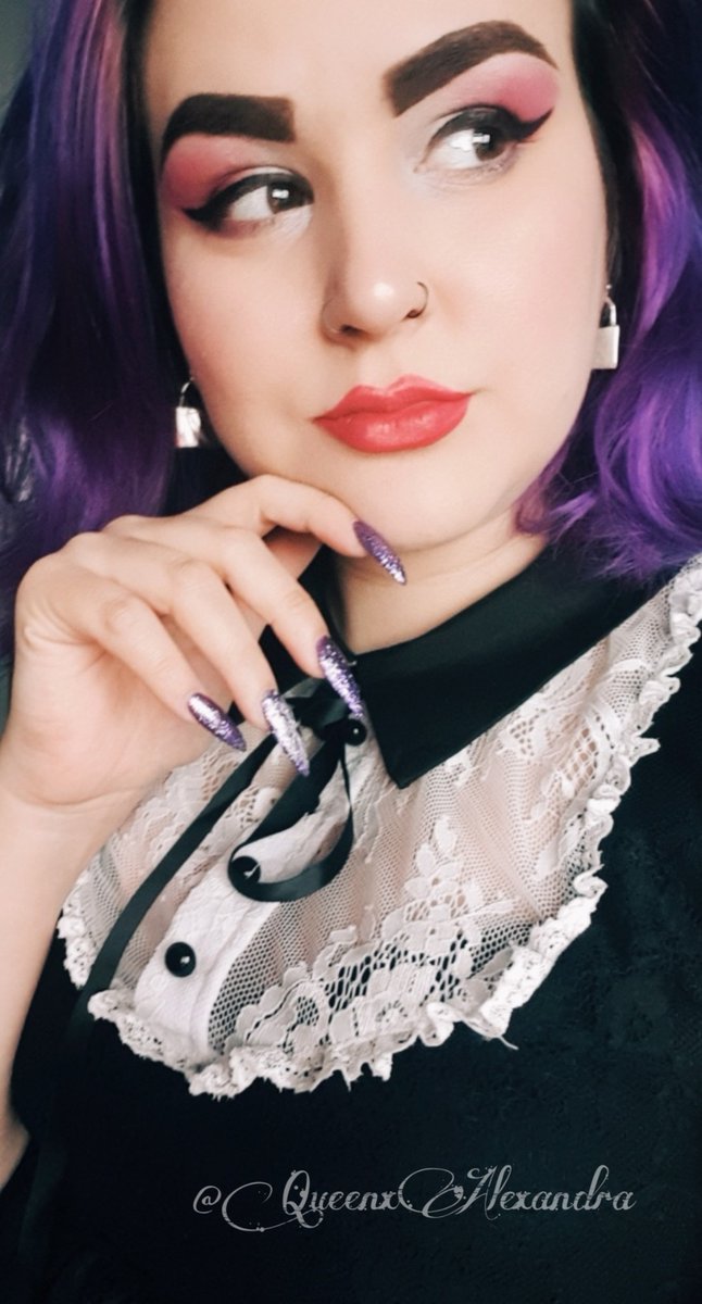 ObeyDiaba666's tweet photo. It's Boxing Day/Gothmas! 🖤🎄🖤

$end for my entertainment &amp; it you want to get my attention.

⚜️ findom findominatrix finsub ⚜️ https://t.co/qkCmIpwZct