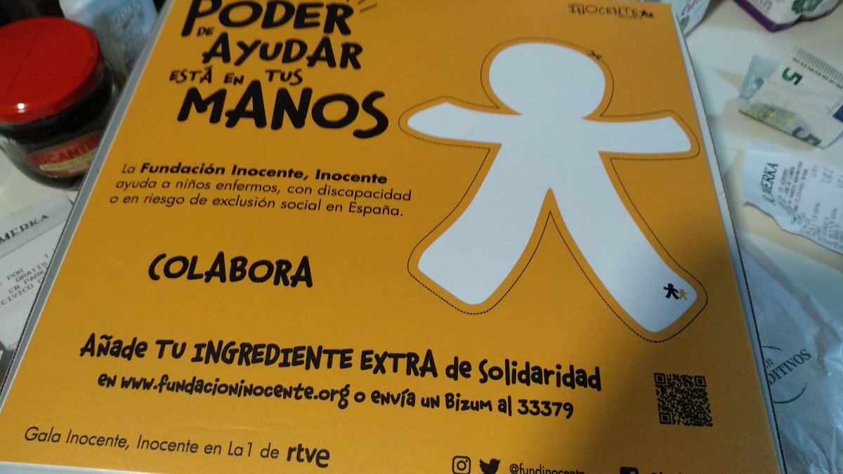 crisfdezalonso's tweet photo. Acabo de recibir una de las cajas solidarias de @telepizza_es en favor de @fundinocente para que le añada a mi pizza un extra de solidaridad para ayudar a los niños hospitalizados. Una acción conjunta de la fundación inocente y Telepizza https://t.co/k07nwW3MfF
