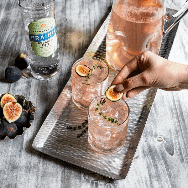 prairieorganic's tweet photo. Scale up this recipe for your New Year’s Eve party! Just combine Prairie Organic Gin, ginger ale and muddled fig for a simple cocktail that's pretty AND delicious. https://t.co/H2bLkedvX1