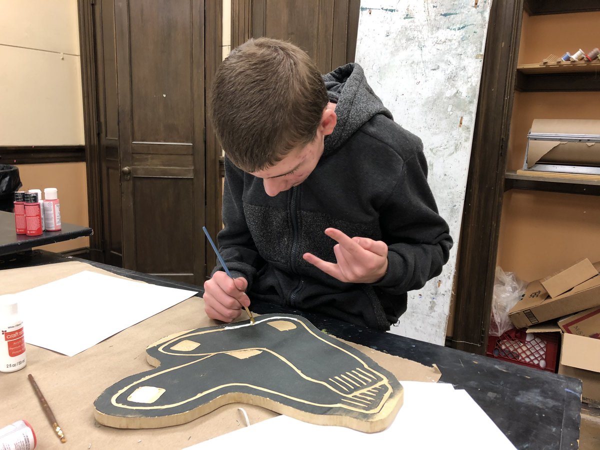 JamesChaseArt's tweet image. Now that Christmas has passed, I can share this awesome present Chris made for his grandmother!! How cool is this. I’m so proud of all the work he put into this homemade gift @BBBSNH @BBBSFoundation @RedSox // #homemadegifts #mentoringmatters 🤘🏻💥