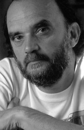 (AHORA) <a href="/osvaldobazan/">OB</a> te lee “Mi personaje inolvidable", cuento de Roberto Fontanarrosa
cc <a href="/NacionalAM870/">Radio Nacional AM 870</a> <a href="/SoyCarlaRuiz/">Carla Ruiz</a>
#radio #radionacional #cuento