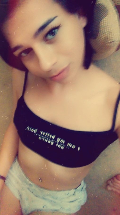 053_467's tweet photo. Slm ben berk yerim Kurtköy de yaşım 18 📞0534 677 07 91
#kurtköygay #pendiktravesti https://t.co/vmdhrBiFXN