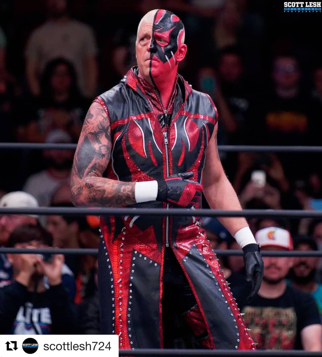 Dustin Rhodes tweet media